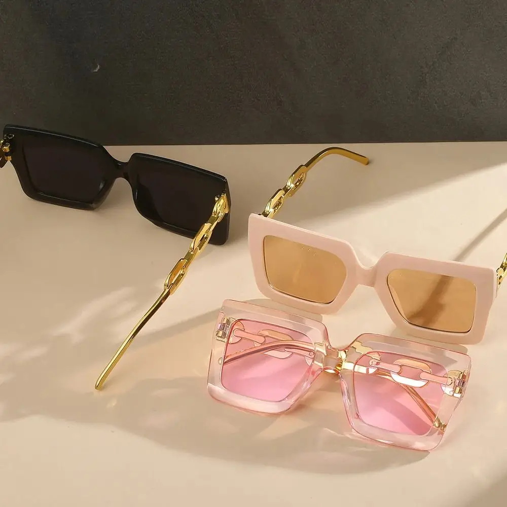 UV400 Protection Oversized Square Sunglasses Fashion Vintage Luxury Big Sun Glasses Retro Eyewear for Women & Men
UV400 Protection Oversized Square Sunglasses Fashion Vintage Luxury Big Sun Glasses Retro Eyewear for Women & Men