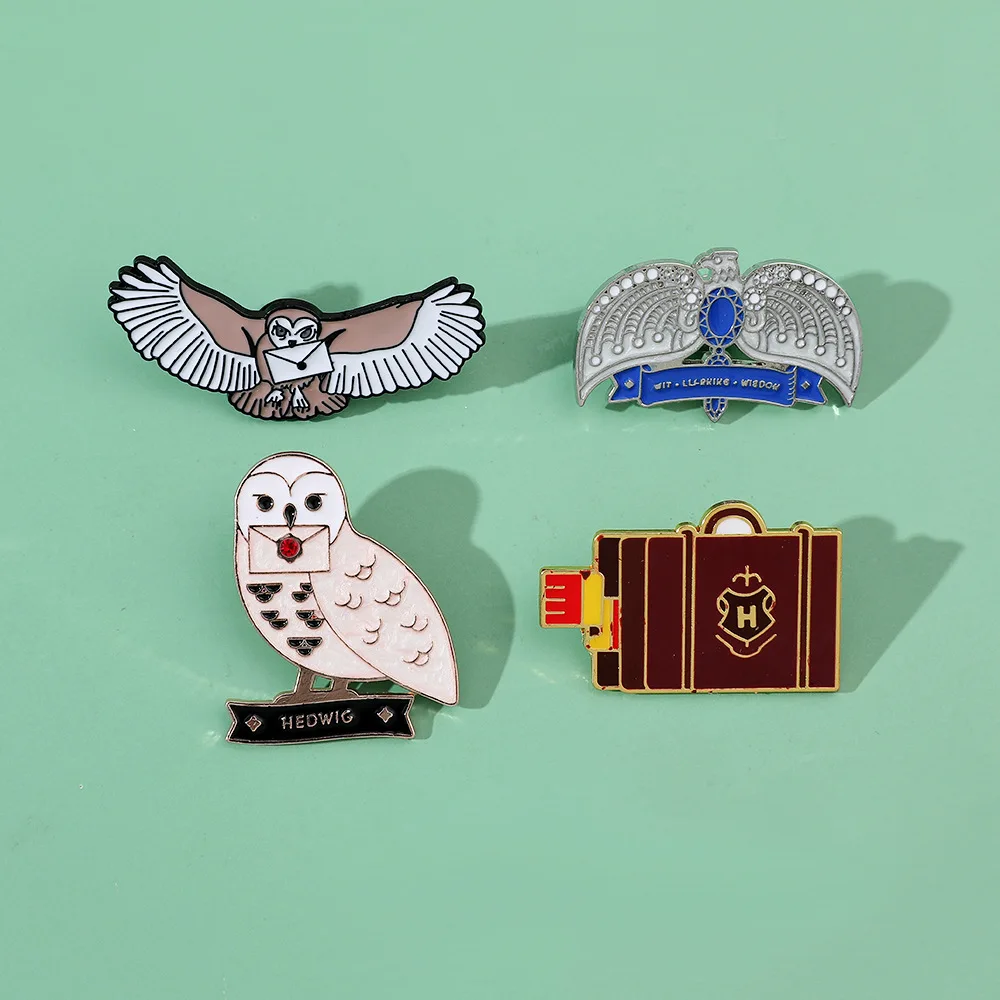 Harries Potters Magic Academy Brooch Souvenir 943 Platform Hedwig Owl Badge Enamel Pins Diy Decoration Children Jewelry Gifts
Harries Potters Magic Academy Brooch Souvenir 943 Platform Hedwig Owl Badge Enamel Pins Diy Decoration Children Jewelry Gifts