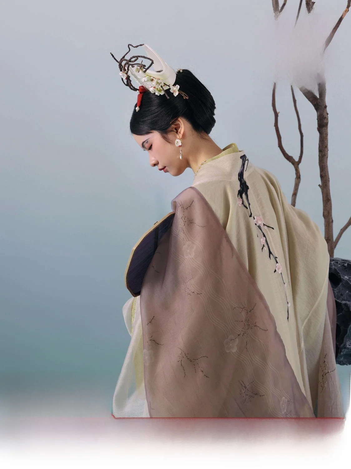 angYaoju Women's Song Dynas Hanfu Long irt Silk Iron Cane Embroidered Skirt Hundred Fold awl Spring 2025
angYaoju Women's Song Dynas Hanfu Long irt Silk Iron Cane Embroidered Skirt Hundred Fold awl Spring 2025