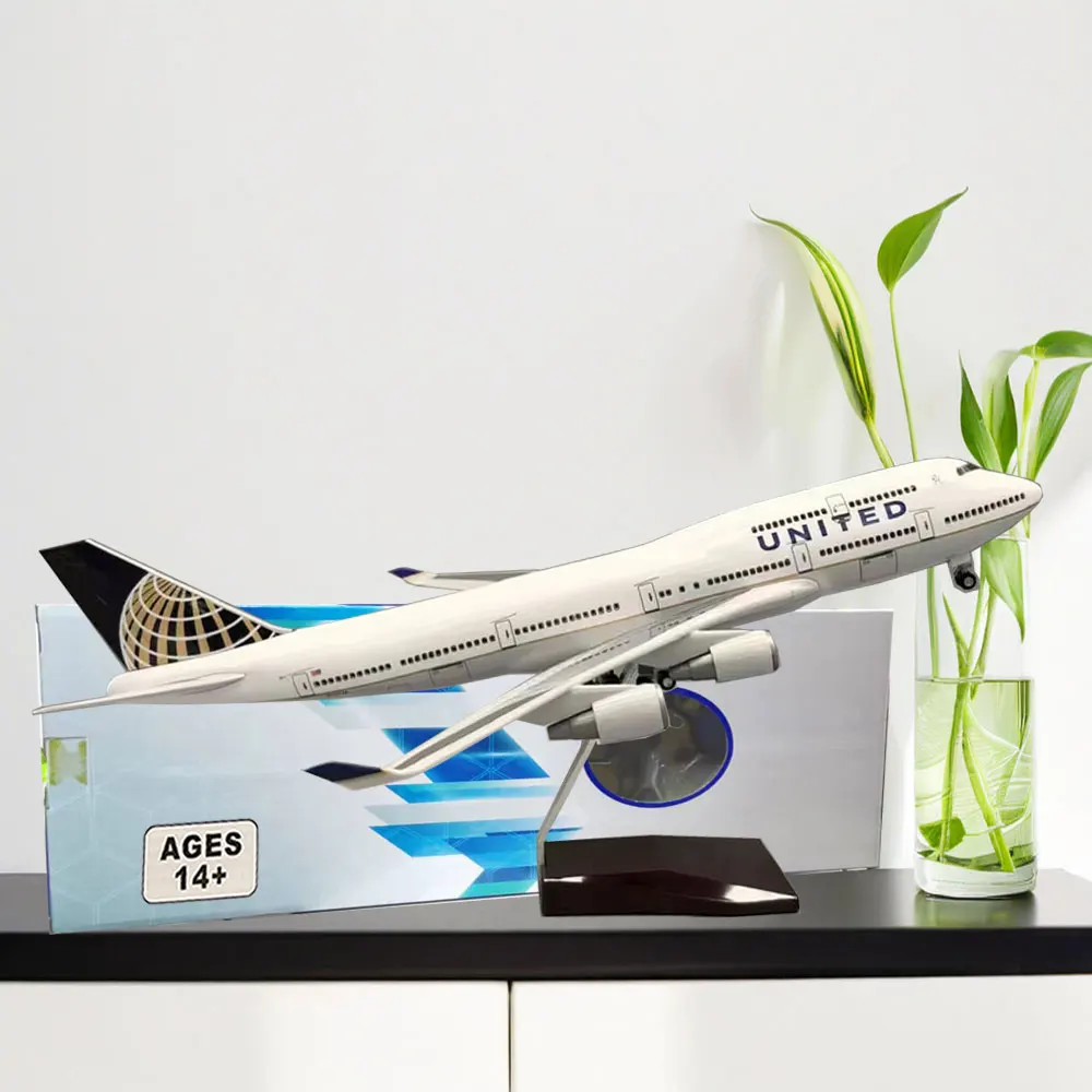 Diecast Resin Plane 1:150 B747 Aircraft Model Replica NEW UNITED B747 Airplane Scale Miniature Art Decoration Diecast Aviation C
Diecast Resin Plane 1:150 B747 Aircraft Model Replica NEW UNITED B747 Airplane Scale Miniature Art Decoration Diecast Aviation C