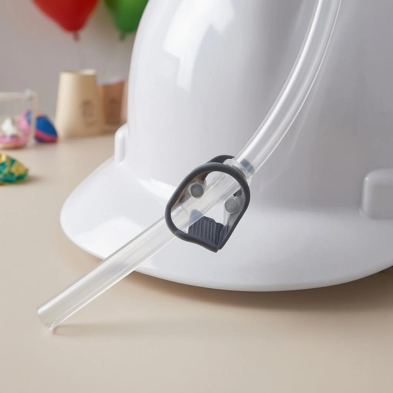 Beverage Hat Single Size Carbonated Beverage Helmet Straw Beverage Hat Plastic Party Gear Easy to Clean
Beverage Hat Single Size Carbonated Beverage Helmet Straw Beverage Hat Plastic Party Gear Easy to Clean