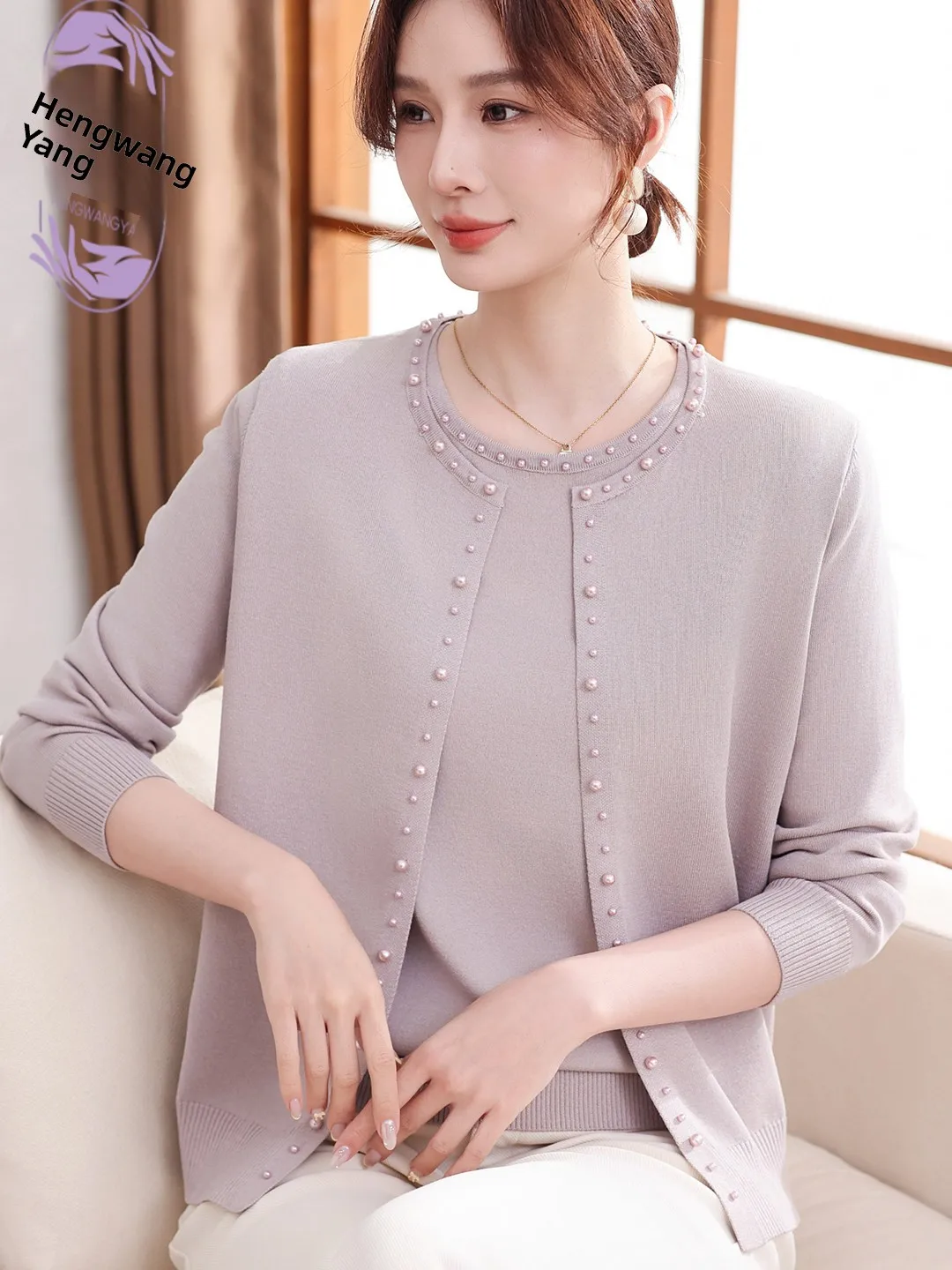 Spring Fashionable Knitted Wedding Dress Two-Piece Set Light Sweater Open Cardigan Top for Elderly Women Pear Shape Shape
Spring Fashionable Knitted Wedding Dress Two-Piece Set Light Sweater Open Cardigan Top for Elderly Women Pear Shape Shape