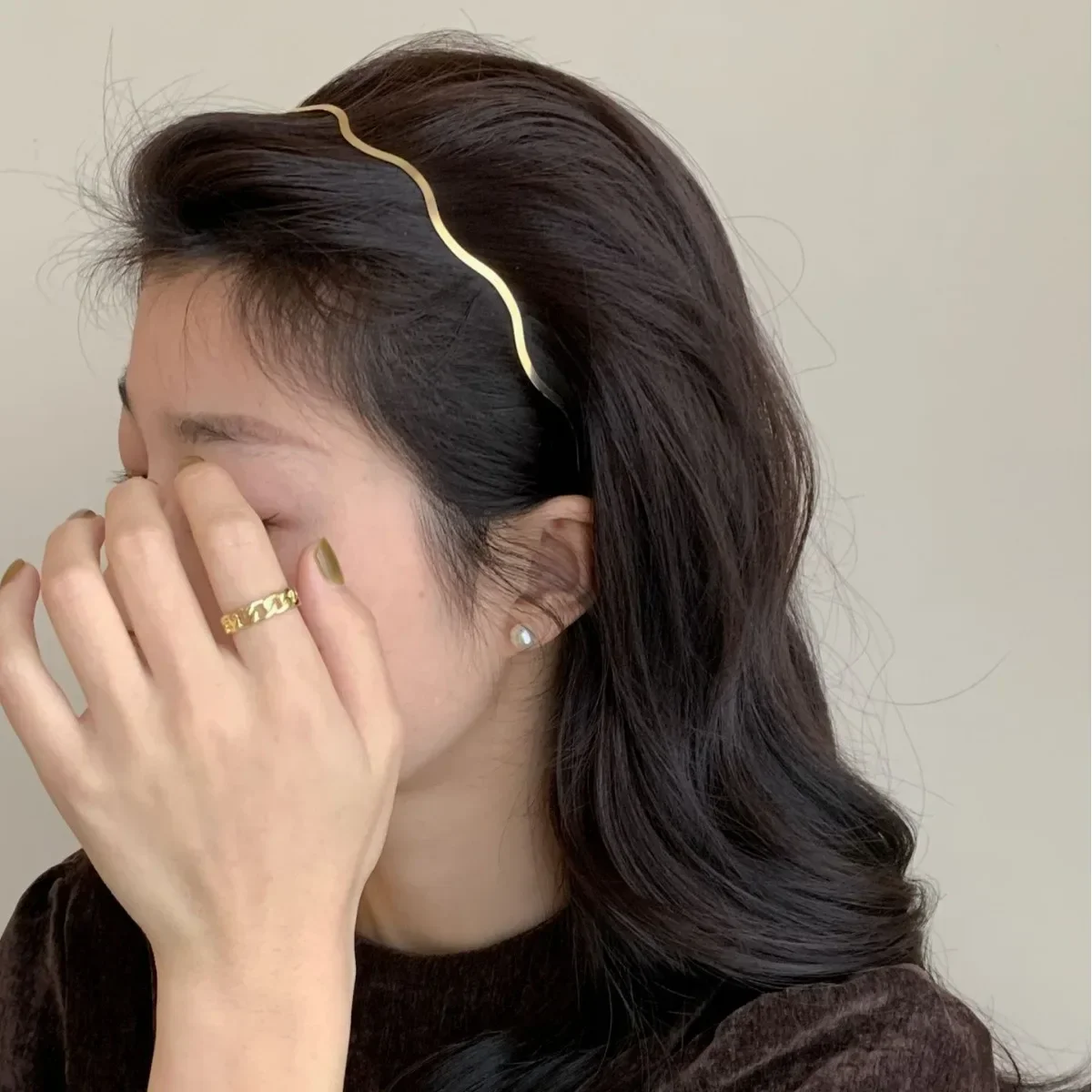 2024 New Fashion Headband for Women, Simple and Elegant Face Washing Hair Band for Outdoors and Parties
2024 New Fashion Headband for Women, Simple and Elegant Face Washing Hair Band for Outdoors and Parties
