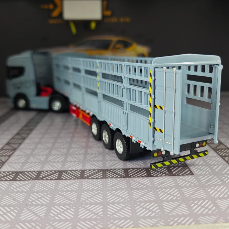 1:50 simulation Alloy Scania high rail transport vehicle model ornament heavy engineering vehicle truck good quality
1:50 simulation Alloy Scania high rail transport vehicle model ornament heavy engineering vehicle truck good quality