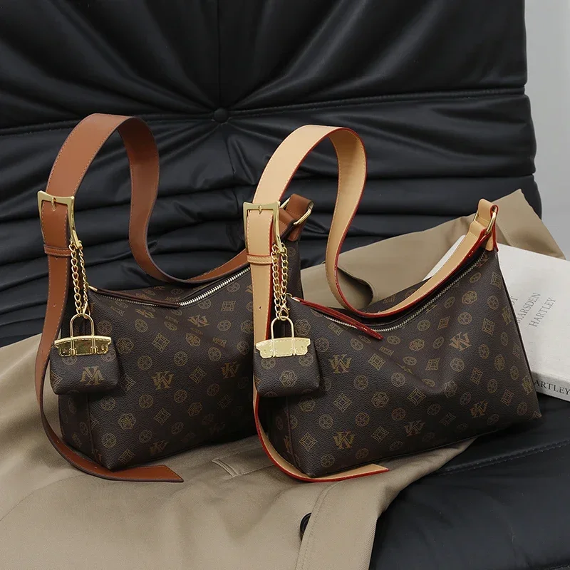 Classic Designer Crossbody Bag For Women Elegant Leather Shoulder Handbag Luxury Tote Purse Ladies Stylish Messenger Bag
Classic Designer Crossbody Bag For Women Elegant Leather Shoulder Handbag Luxury Tote Purse Ladies Stylish Messenger Bag