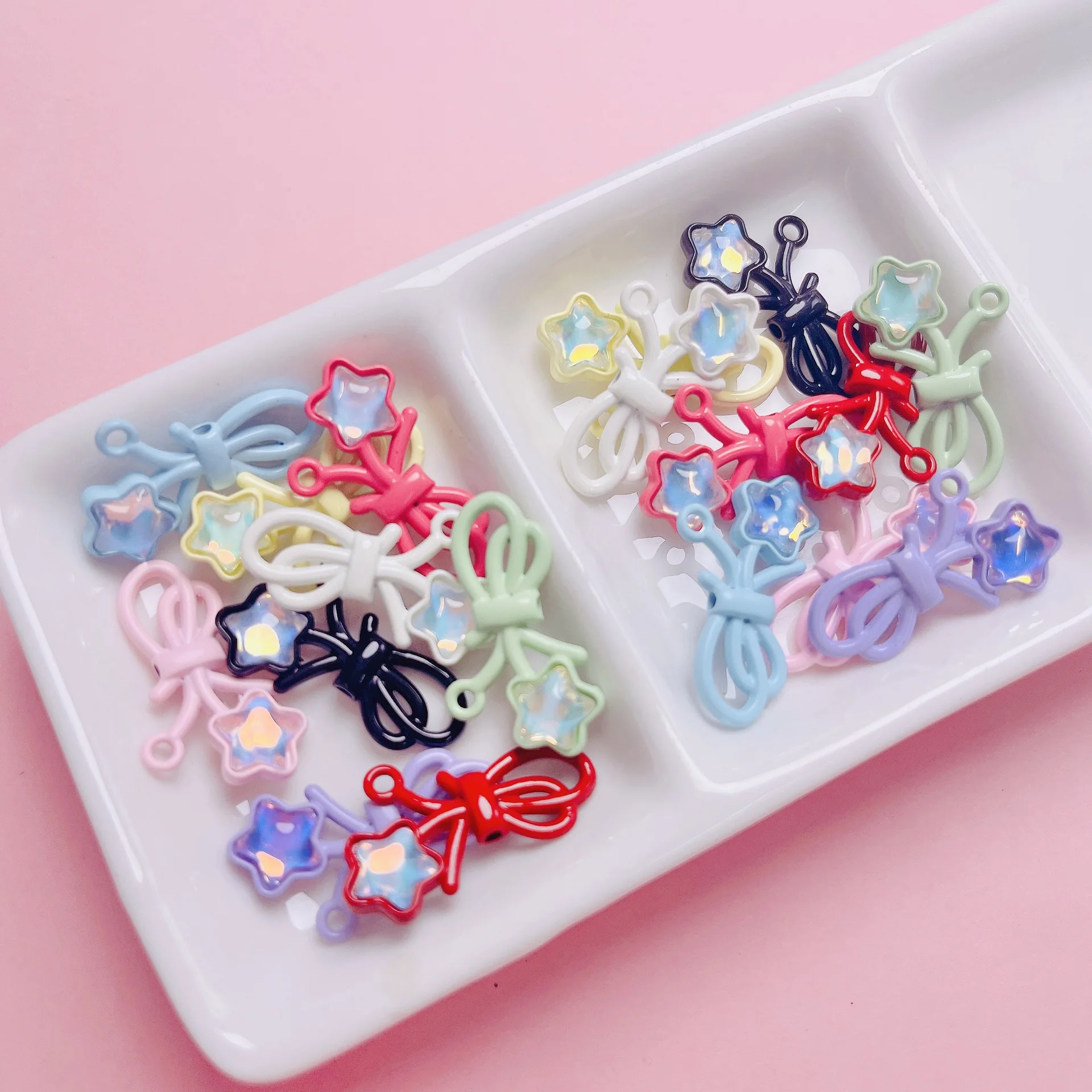 Newest Oil Drop Metal Alloy Ribbon Stars with Crystal Rhinestones Beads Fit Ornament Accessories Material Making 15*27mm 30pcs
Newest Oil Drop Metal Alloy Ribbon Stars with Crystal Rhinestones Beads Fit Ornament Accessories Material Making 15*27mm 30pcs