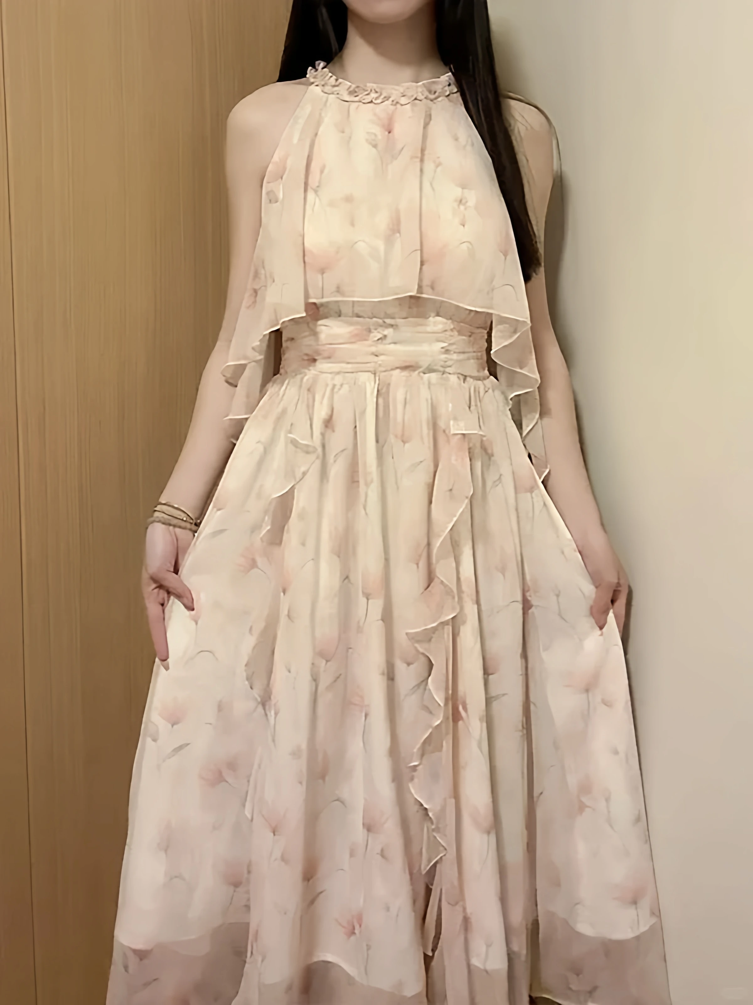 Pink Fairy Tale Neckline Summer Dress Unique Beautiful Floral Print Sleeveless Beachy Gradient Romantic Women's Dress
Pink Fairy Tale Neckline Summer Dress Unique Beautiful Floral Print Sleeveless Beachy Gradient Romantic Women's Dress