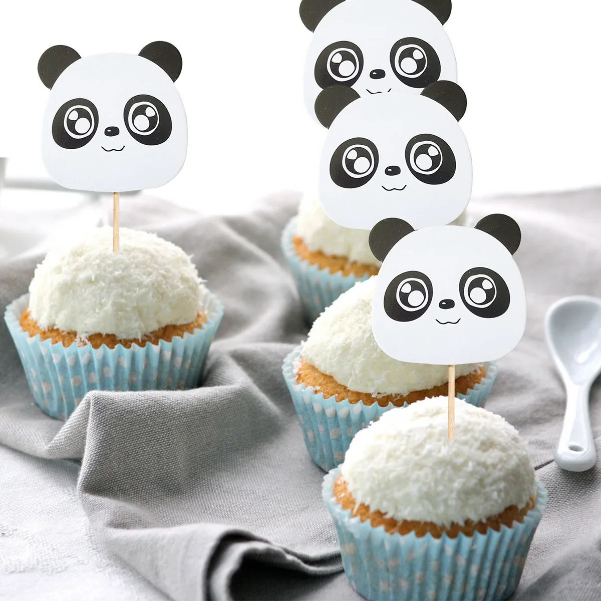 6Pcs Cake Toppers Panda Adorable Design for Birthday Cupcake Decoration Exquisite Detail Cake Toppers Panda
6Pcs Cake Toppers Panda Adorable Design for Birthday Cupcake Decoration Exquisite Detail Cake Toppers Panda