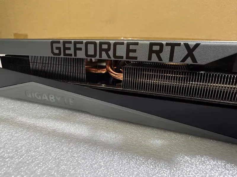 Радиатор-охладитель для видеокарты Gigabyte RTX3070ti Gaming OC с задней панелью
Радиатор-охладитель для видеокарты Gigabyte RTX3070ti Gaming OC с задней панелью