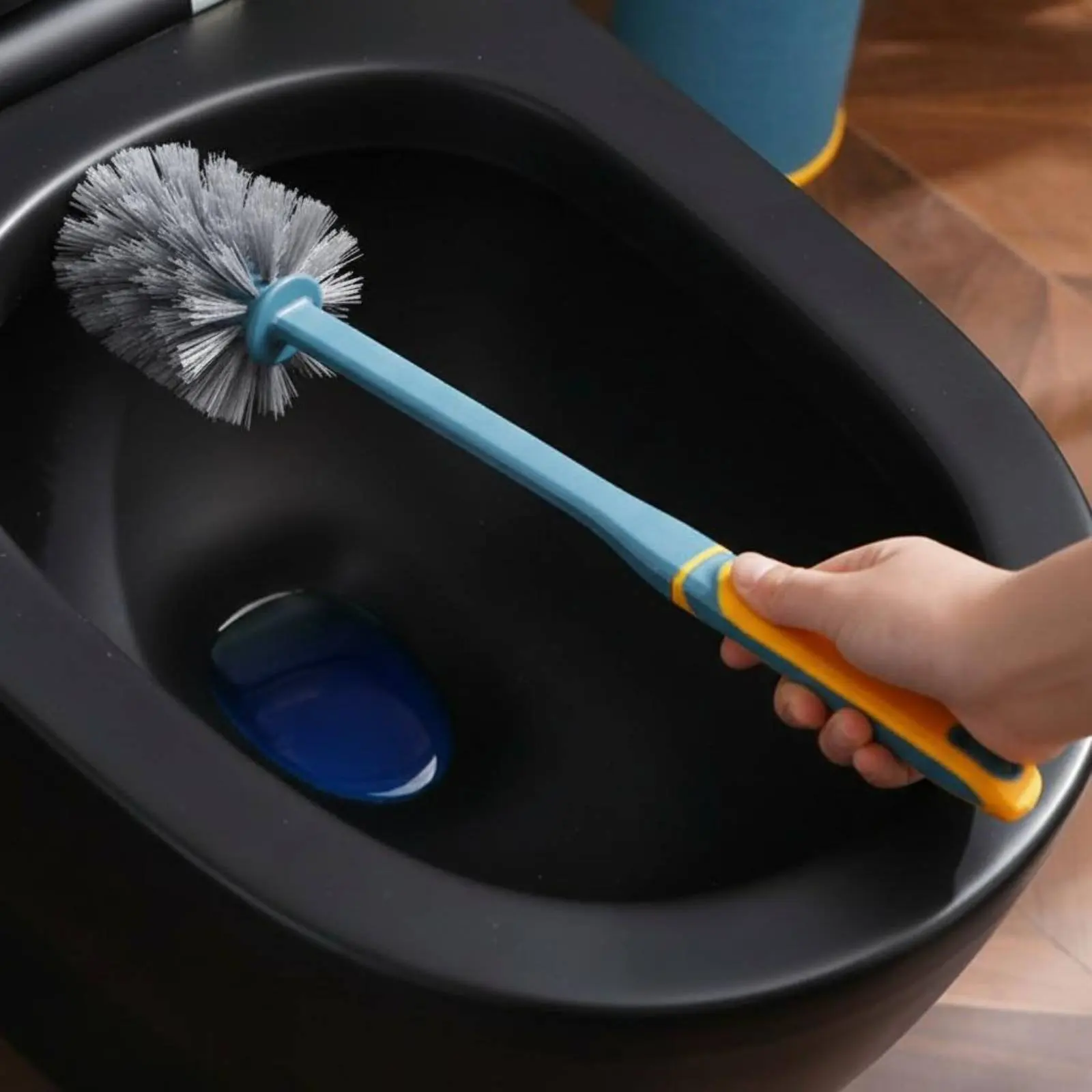 Round Head Toilet Brush Easy to Clean Toilet Bowl Brush with Base Bathroom Cleaning Reach Hard Spots Space Saving
Round Head Toilet Brush Easy to Clean Toilet Bowl Brush with Base Bathroom Cleaning Reach Hard Spots Space Saving