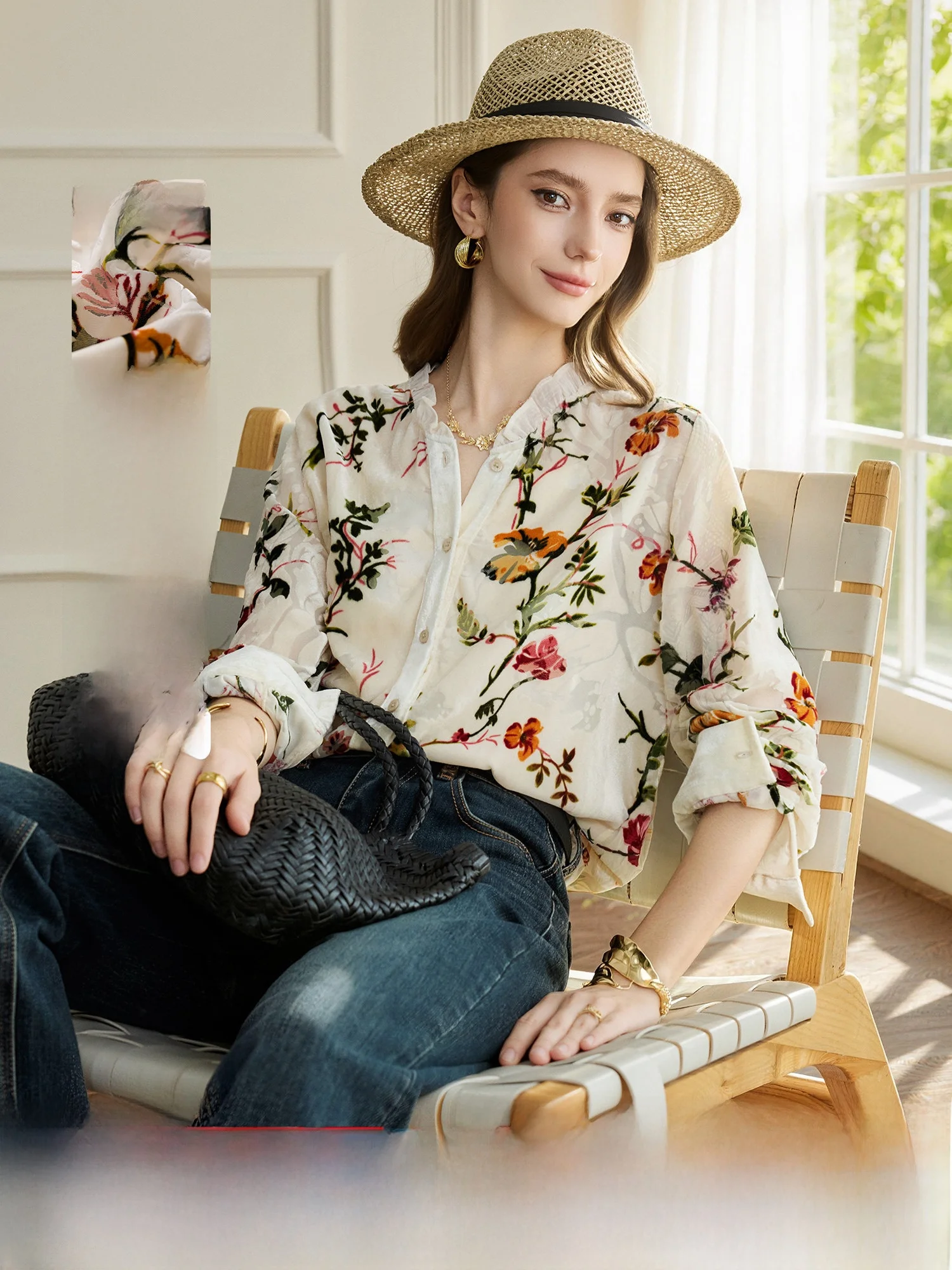 Ele Velvet Spring irt Women's V-ne 3D Floral Embroidery Wooden Bicolor Loose Fit French Sle Long Sve Top
Ele Velvet Spring irt Women's V-ne 3D Floral Embroidery Wooden Bicolor Loose Fit French Sle Long Sve Top