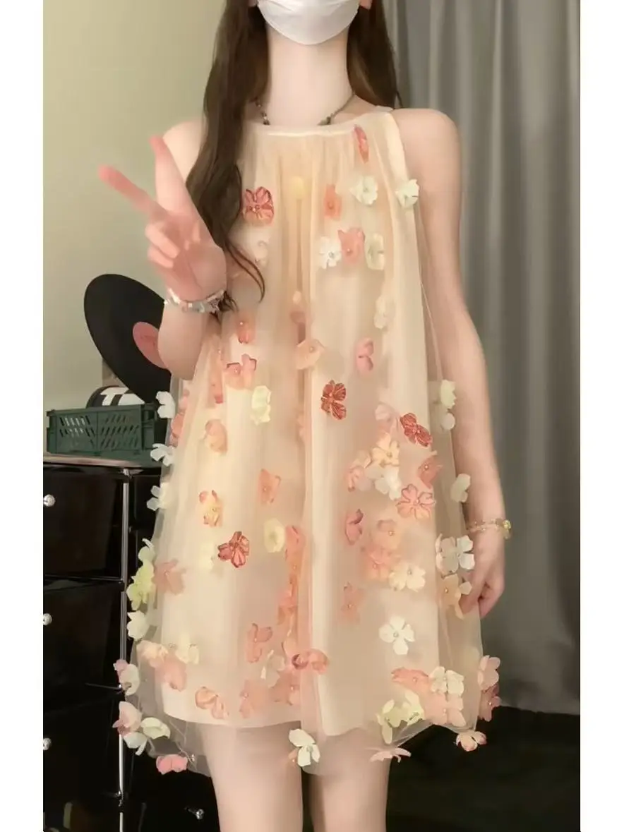 French Style Heavy Embroidery 3D Floral Sheer Dress Women's Elegant Designer Summer Dress Chic Short Dress with Lace Details
French Style Heavy Embroidery 3D Floral Sheer Dress Women's Elegant Designer Summer Dress Chic Short Dress with Lace Details