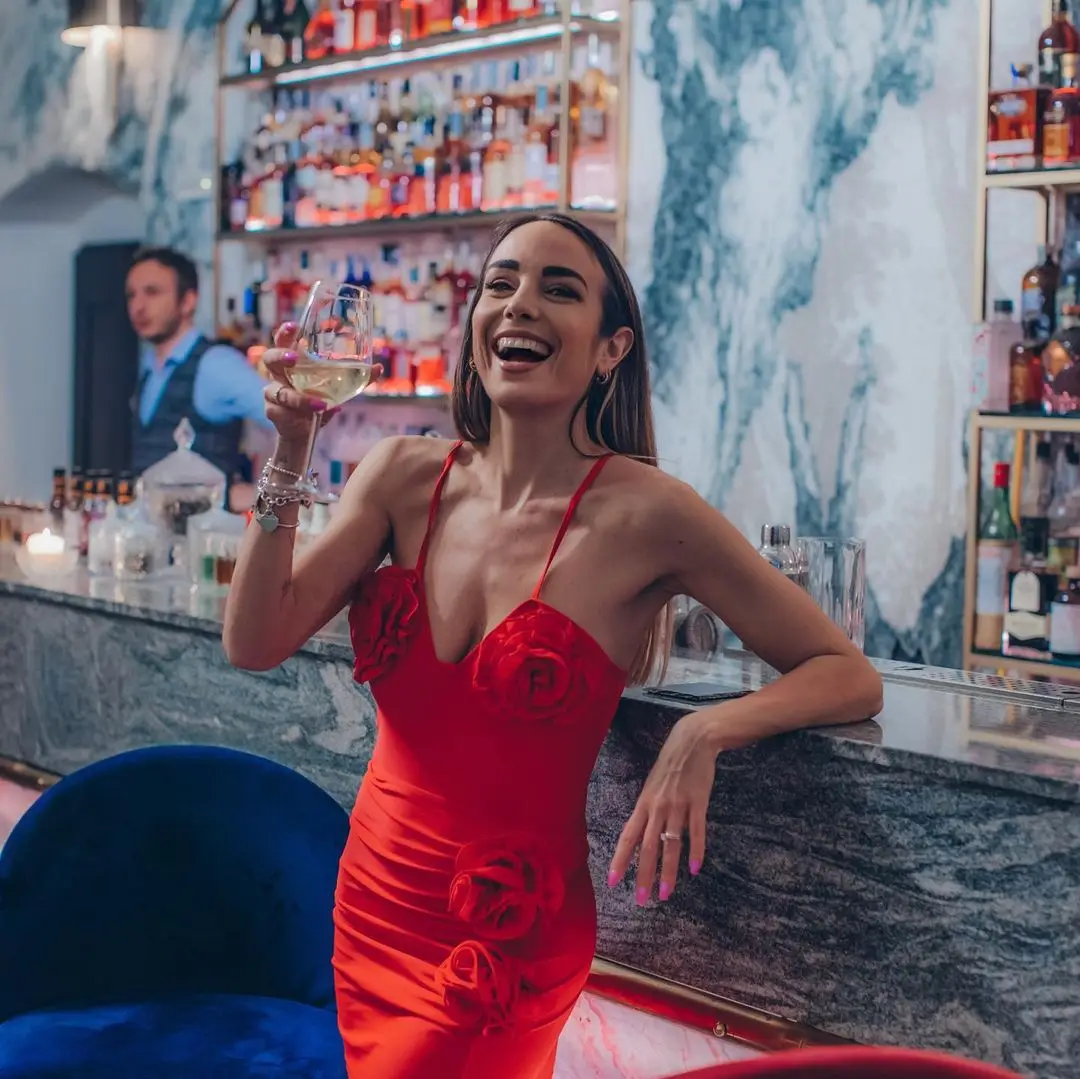 Women's 3D Flower Retro Bustier One Piece Swimsuit in Red with Skirt Beachwear High-Cut Legs Luxury Designer Bathing Suit Pareo
Women's 3D Flower Retro Bustier One Piece Swimsuit in Red with Skirt Beachwear High-Cut Legs Luxury Designer Bathing Suit Pareo