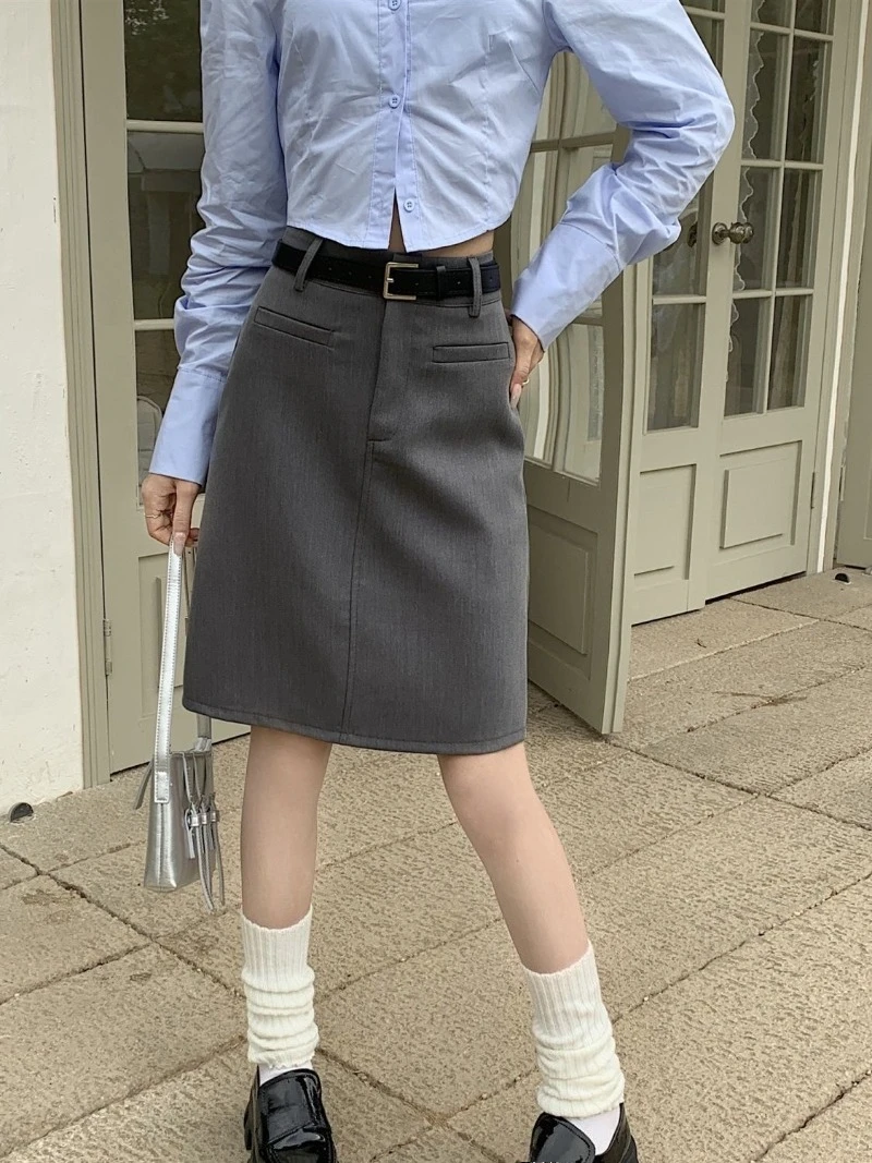 Новые темпераментные юбки трапециевидной формы средней длины Y2k Aesthetic Harajuku с высокой талией, универсальные повседневные популярные юбки в консервативном стиле Jupe
Новые темпераментные юбки трапециевидной формы средней длины Y2k Aesthetic Harajuku с высокой талией, универсальные повседневные популярные юбки в консервативном стиле Jupe