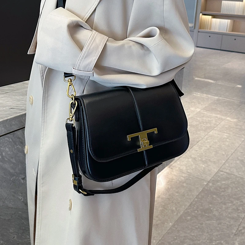 2025 Trendy High-End Messenger Bag Minimalist Leather For Women With Large Capacity Commuter Simple Design
2025 Trendy High-End Messenger Bag Minimalist Leather For Women With Large Capacity Commuter Simple Design
