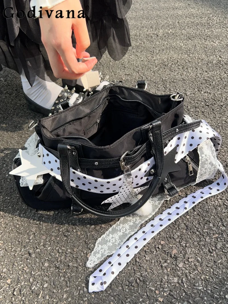 Y2K Subculture Japanese Original Lolita Polka Dot Lace Handbag Sweet Cool Hot Girl Commuter Fashion Crossbody Bag
Y2K Subculture Japanese Original Lolita Polka Dot Lace Handbag Sweet Cool Hot Girl Commuter Fashion Crossbody Bag