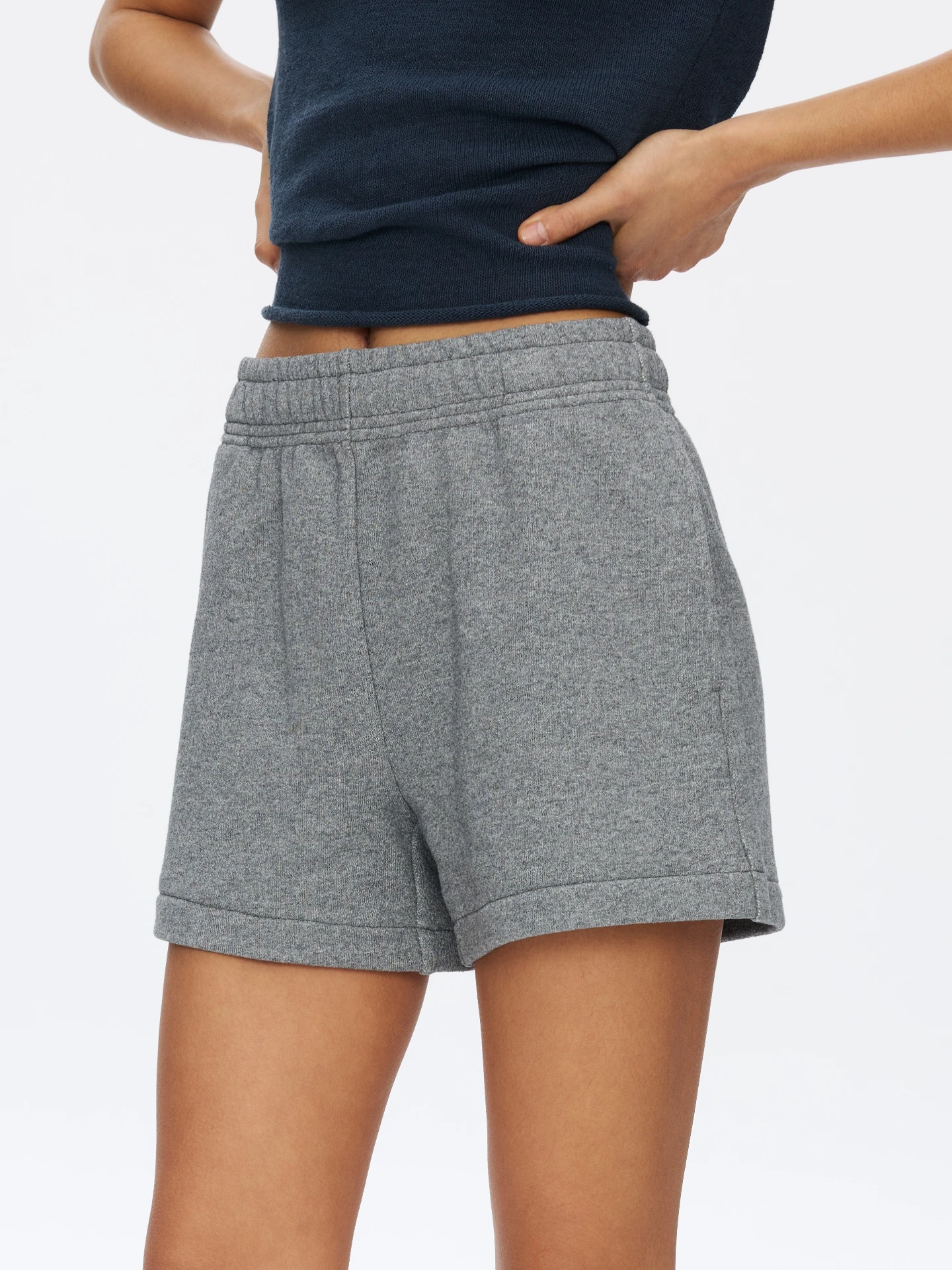 Oneup Women's Sporty Casual Loose Straight Leg Five-Quarter Length Shorts Breathable Comfortable Summer Fitness Running Shorts
Oneup Women's Sporty Casual Loose Straight Leg Five-Quarter Length Shorts Breathable Comfortable Summer Fitness Running Shorts