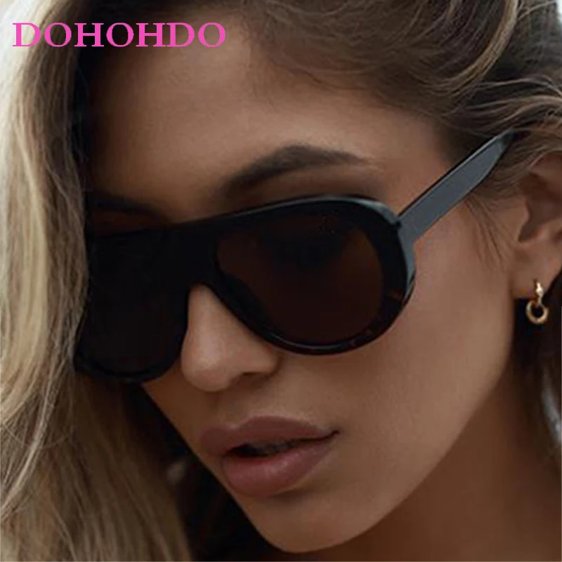 Luxury Designer Big Frame Oval Women Men Sunglasses Vintage Fashion Glasses Ladies Travel Driving Eyeglasses UV400 Lentes Mujer
Luxury Designer Big Frame Oval Women Men Sunglasses Vintage Fashion Glasses Ladies Travel Driving Eyeglasses UV400 Lentes Mujer