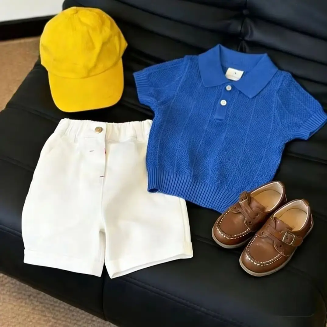 Children's Summer Set Fashion New Boys' Hollow out Polo Blue Knitted Short sleeved Top+Casual White Shorts 2-piece Set
Children's Summer Set Fashion New Boys' Hollow out Polo Blue Knitted Short sleeved Top+Casual White Shorts 2-piece Set