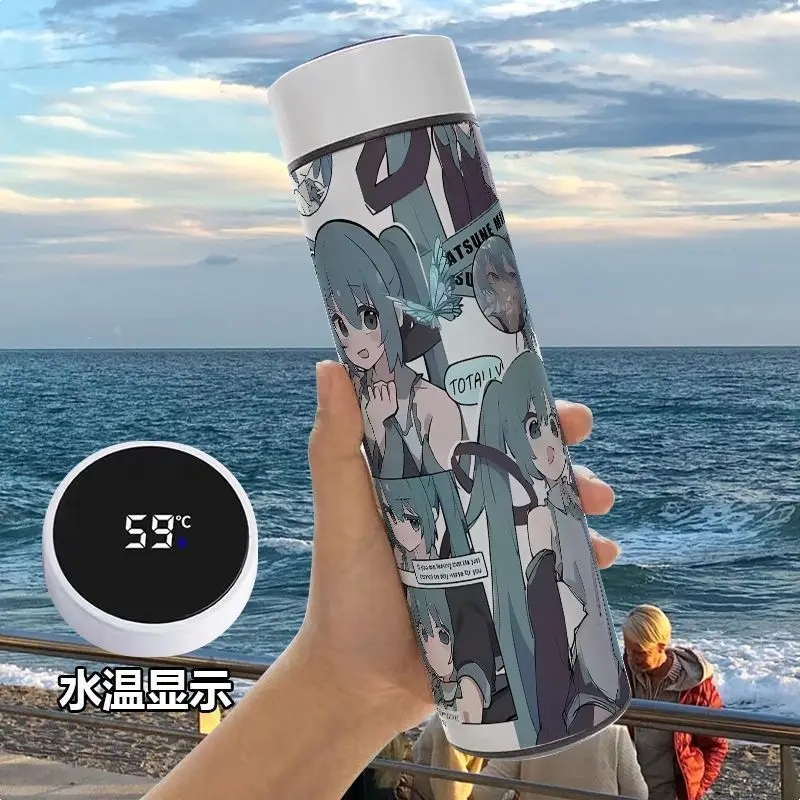 Новый Умный студенческий термос Hatsune Miku из аниме, чашка с высоким значением температуры и дисплеем, чашка из нержавеющей стали 304 для теплой воды
Новый Умный студенческий термос Hatsune Miku из аниме, чашка с высоким значением температуры и дисплеем, чашка из нержавеющей стали 304 для теплой воды