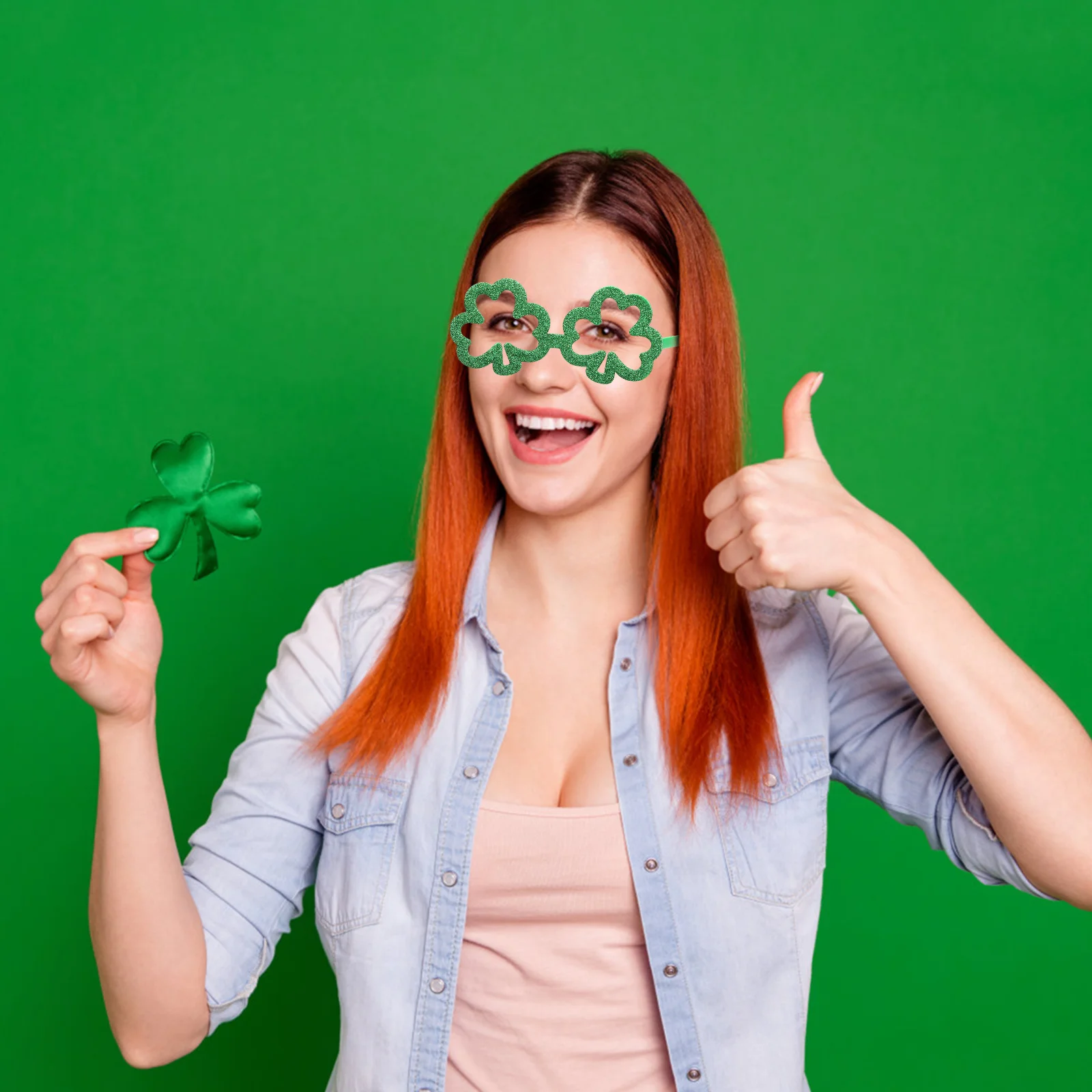 2 Pcs Clover Glasses Shamrock Sunglasses Irish Accessories Festival Photo Decoration Plastic Patty Day St. Patricks
2 Pcs Clover Glasses Shamrock Sunglasses Irish Accessories Festival Photo Decoration Plastic Patty Day St. Patricks