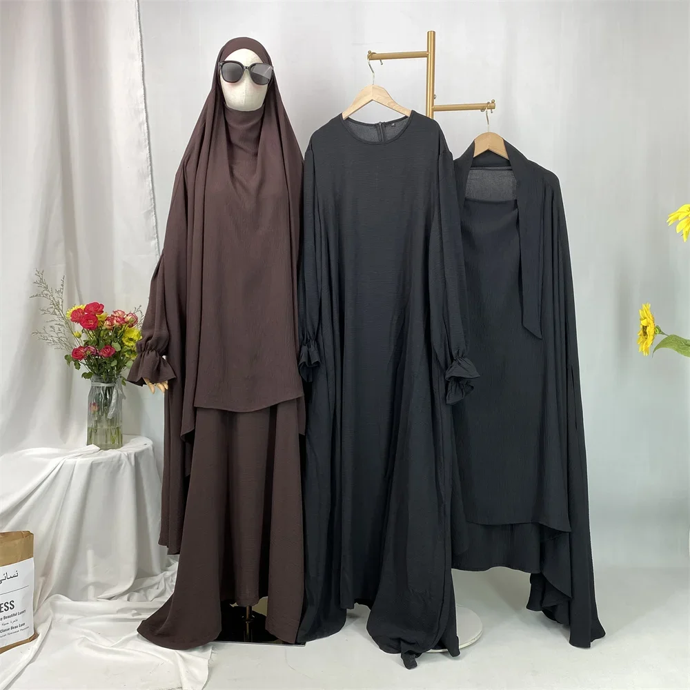 Комплект из 2 предметов: мусульманское молитвенное платье для женщин на Ид и Рамадан, исламская одежда, химар, макси-платье, кафтан, джеллаба, роба (Дубай, Турция)
Комплект из 2 предметов: мусульманское молитвенное платье для женщин на Ид и Рамадан, исламская одежда, химар, макси-платье, кафтан, джеллаба, роба (Дубай, Турция)