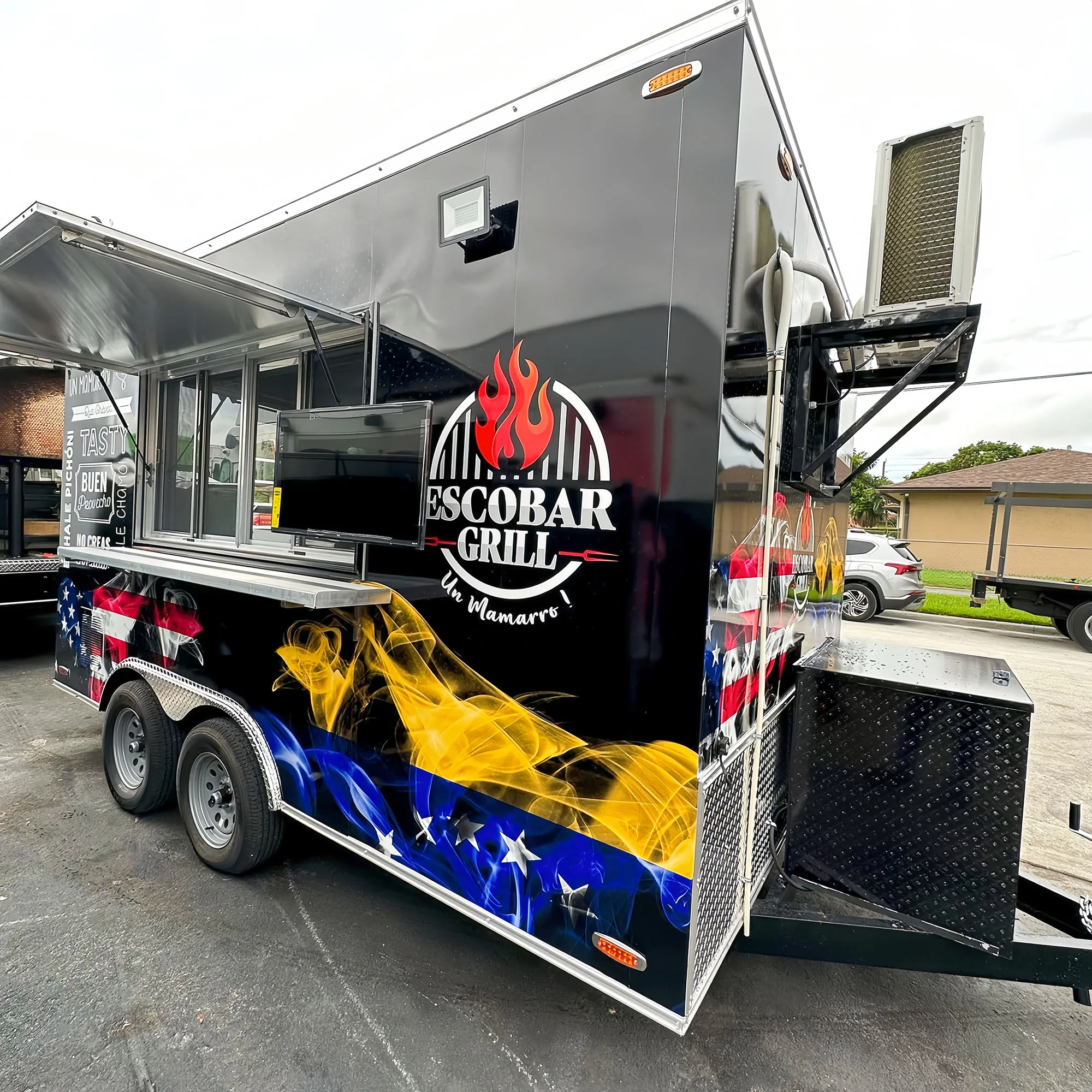 Ice Cream Food Trailer Hot Dog and Hamburger Fast Food Cart Mobile Food Truck
Ice Cream Food Trailer Hot Dog and Hamburger Fast Food Cart Mobile Food Truck