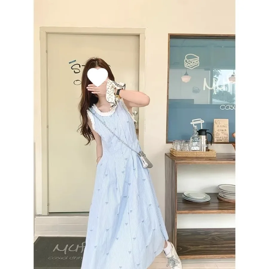【New style】French blue striped sleeveless halter vest dress for women's summer 2026 new style unique and beautiful slimming lon
【New style】French blue striped sleeveless halter vest dress for women's summer 2026 new style unique and beautiful slimming lon