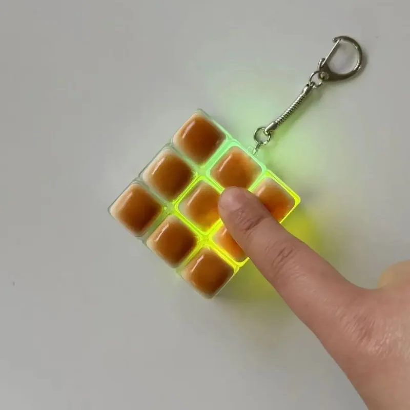 New simulation bread key decompression light key chain creative mechanical keyboard button decompression fingertip sensory toys
New simulation bread key decompression light key chain creative mechanical keyboard button decompression fingertip sensory toys