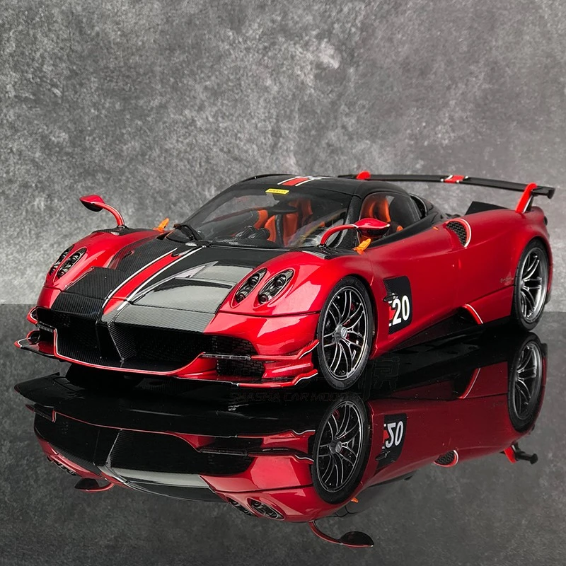 1:32 Pagani Huayra BC, модель гоночного автомобиля из сплава, литая под давлением металлическая модель спортивного автомобиля, звуковая и световая имитация, детская игрушка в подарок
1:32 Pagani Huayra BC, модель гоночного автомобиля из сплава, литая под давлением металлическая модель спортивного автомобиля, звуковая и световая имитация, детская игрушка в подарок
