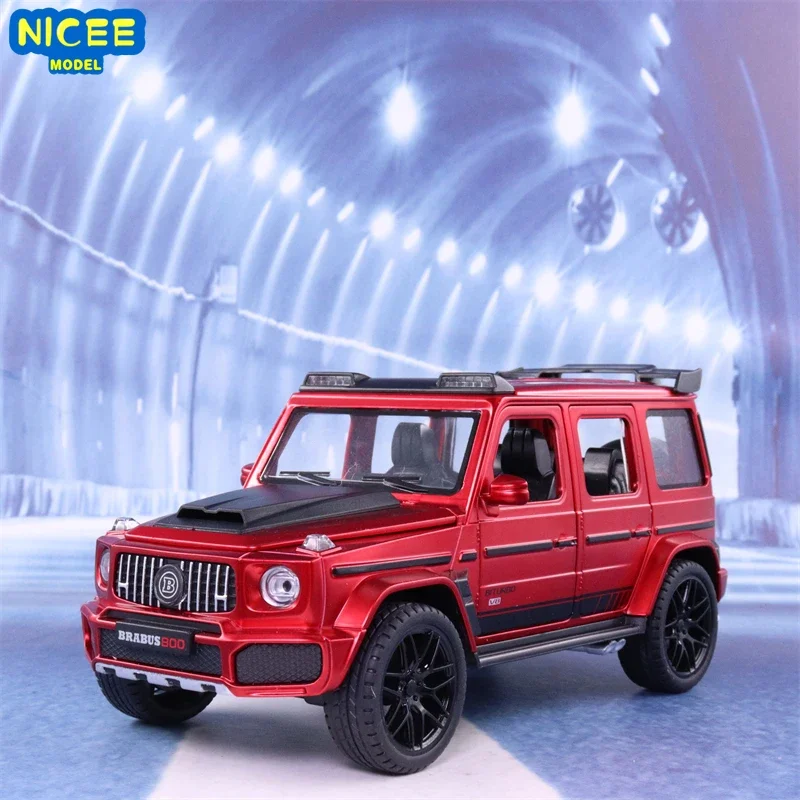 Внедорожник Mercedes Benz BRABUS G800 1:22, модель автомобиля из литого металлического сплава, со звуком, фотосессия, детская игрушка, подарки E184
Внедорожник Mercedes Benz BRABUS G800 1:22, модель автомобиля из литого металлического сплава, со звуком, фотосессия, детская игрушка, подарки E184