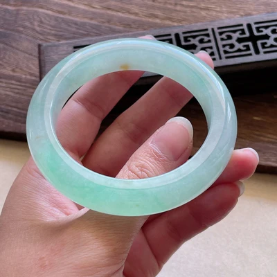Natural Burmese Emerald Light Color 54mm-64mm Bracelet Elegant Princess Jewelry for Mom and Girlfriend
Natural Burmese Emerald Light Color 54mm-64mm Bracelet Elegant Princess Jewelry for Mom and Girlfriend