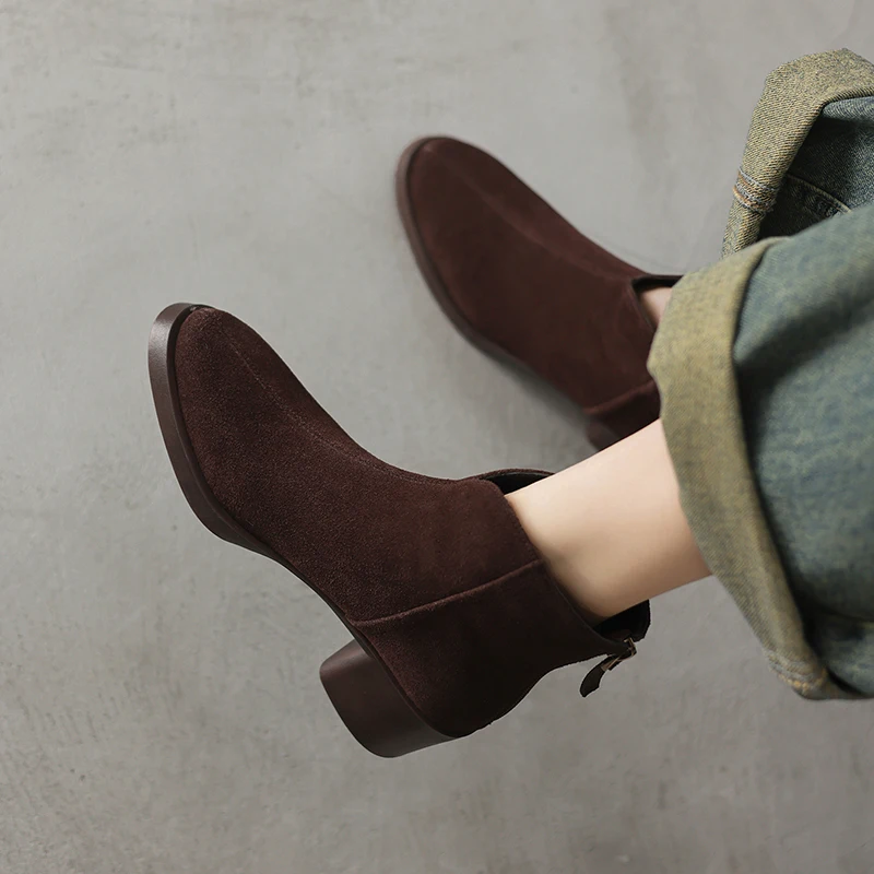 2026 Autumn Winter New Trend Cow Suede High Heels Women Western Boots Black Brown Burgundy Round Toe Ladies Zipper Ankle Boots
2026 Autumn Winter New Trend Cow Suede High Heels Women Western Boots Black Brown Burgundy Round Toe Ladies Zipper Ankle Boots