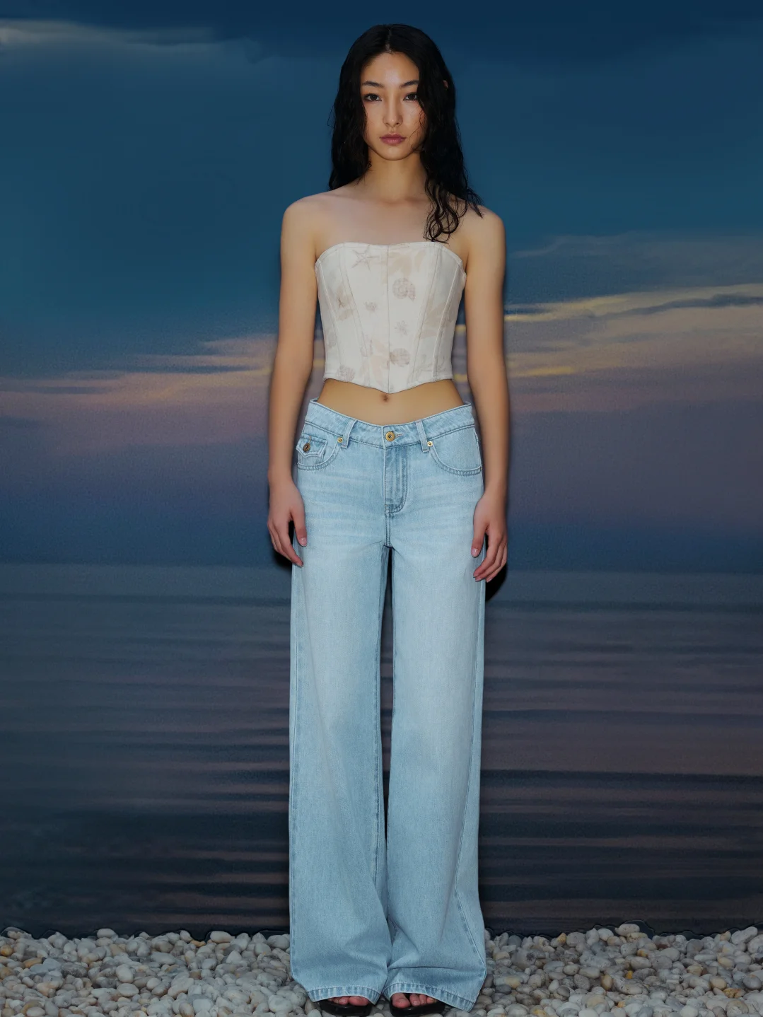 Светло-голубые джинсы с низкой талией и прямыми штанинами IFIKNOW, повседневные хлопковые джинсовые брюки, женские осенне-весенние свободные джинсы с широкими штанинами
Светло-голубые джинсы с низкой талией и прямыми штанинами IFIKNOW, повседневные хлопковые джинсовые брюки, женские осенне-весенние свободные джинсы с широкими штанинами