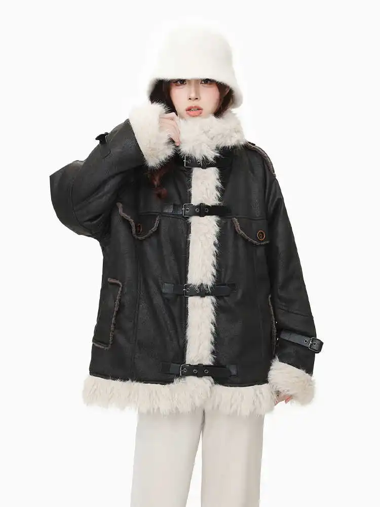 Winter Women's Fur Leather Jacket Long Sleeved Loose Warm Lamb Wool Vintage Thickened Locomotive Lapel Female PU Motorcycle Coat 
Winter Women's Fur Leather Jacket Long Sleeved Loose Warm Lamb Wool Vintage Thickened Locomotive Lapel Female PU Motorcycle Coat