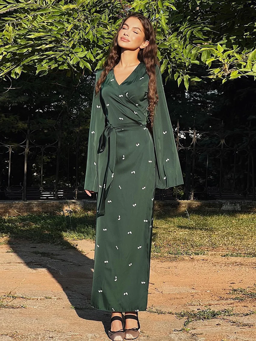 Marthaqiqiqi женская одежда для сна с принтом, пижамы с длинными рукавами, сексуальная ночная рубашка с v-образным вырезом, ночная рубашка на шнуровке, платье до щиколотки, женские пижамы 
Marthaqiqiqi женская одежда для сна с принтом, пижамы с длинными рукавами, сексуальная ночная рубашка с v-образным вырезом, ночная рубашка на шнуровке, платье до щиколотки, женские пижамы