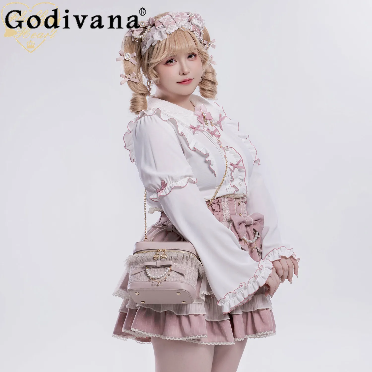 Original Japanese Mine Pink Diagonal Crossbody Bag for Women 2026 New Sweet Girls Princess Lolita Shoulder Bag Square Handbag
Original Japanese Mine Pink Diagonal Crossbody Bag for Women 2026 New Sweet Girls Princess Lolita Shoulder Bag Square Handbag