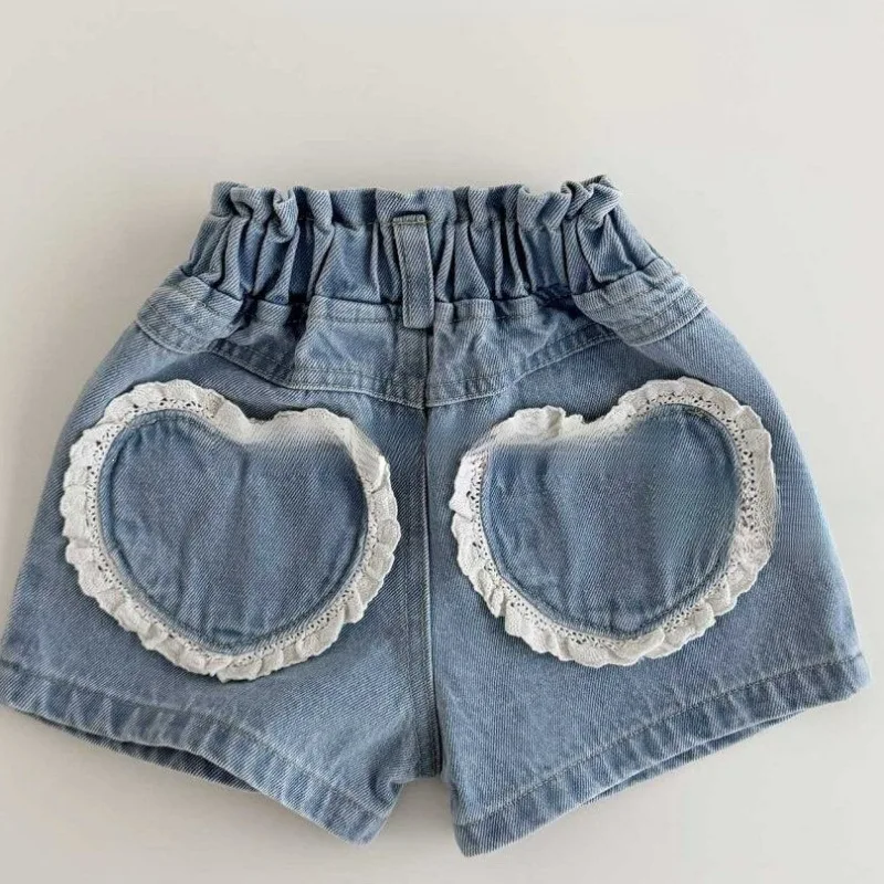 2026 Summer New Girls Denim Shorts Fashion Baby Girl Sweet Heart Lace Jeans Children Thin Denim Shorts Toddler Clothes
2026 Summer New Girls Denim Shorts Fashion Baby Girl Sweet Heart Lace Jeans Children Thin Denim Shorts Toddler Clothes