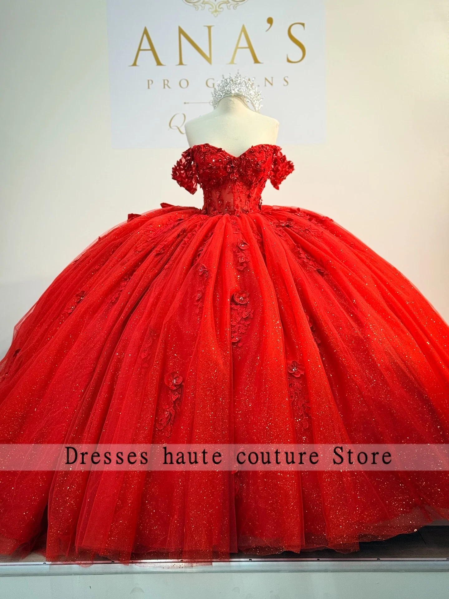 Red Quinceanera Dresses 2026 Off The Shoulder Applique Lace Beads Corset Shiny Tull Party Birthday Sweet 16 Dress Vestidos De
Red Quinceanera Dresses 2026 Off The Shoulder Applique Lace Beads Corset Shiny Tull Party Birthday Sweet 16 Dress Vestidos De