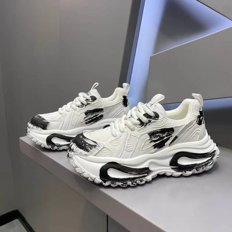 fashionable Men's Shoes Retro Trend Men's Sneakers and Casual Shoes Thick-soled Heightening Platform Man's Shoes Tenis Masculino
fashionable Men's Shoes Retro Trend Men's Sneakers and Casual Shoes Thick-soled Heightening Platform Man's Shoes Tenis Masculino