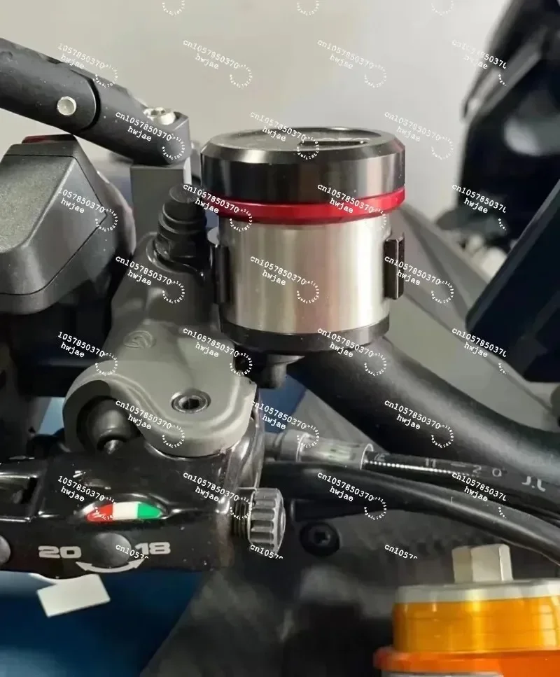 For High Performance AEM Titanium Oil Reservoir Direct Mount For Brembo RCS CC Brake Master Cylinder
For High Performance AEM Titanium Oil Reservoir Direct Mount For Brembo RCS CC Brake Master Cylinder