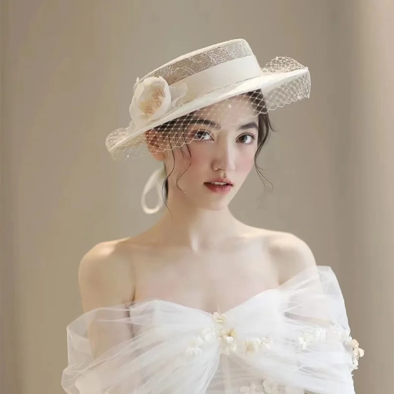 New Hepburn style British retro elegant mesh flower top hat photo travel shooting hat
New Hepburn style British retro elegant mesh flower top hat photo travel shooting hat