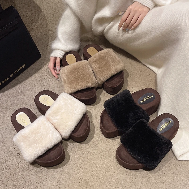 2025 New Winter 7CM Platform Fashion Strap Fluffy Slippers Women Fur Home Slippers Woman Comfortable Soft Sole Non Slip Shoes
2025 New Winter 7CM Platform Fashion Strap Fluffy Slippers Women Fur Home Slippers Woman Comfortable Soft Sole Non Slip Shoes