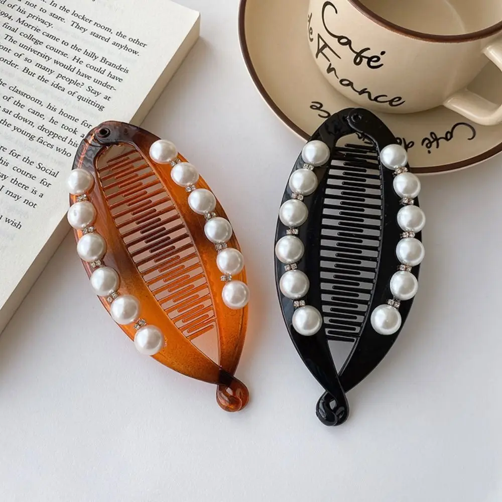 Sweet Korean Style Pearl Banana Clip Hairpin Ponytail Holder Plastic Vertical Clip Headdress Headwear Rhinestone Hair Clip Women
Sweet Korean Style Pearl Banana Clip Hairpin Ponytail Holder Plastic Vertical Clip Headdress Headwear Rhinestone Hair Clip Women