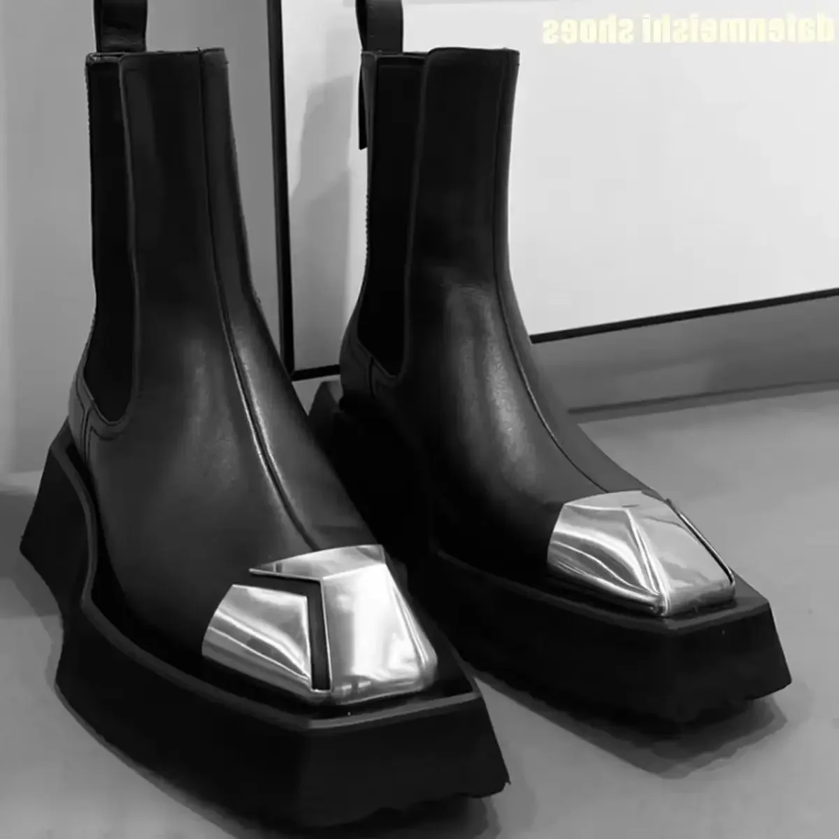Metal Stitching Fashion Square Toe Boots Black Real Leather 2025 Women's Style Thick Sole Motorcycle Style Slip On Short Boots
Metal Stitching Fashion Square Toe Boots Black Real Leather 2025 Women's Style Thick Sole Motorcycle Style Slip On Short Boots