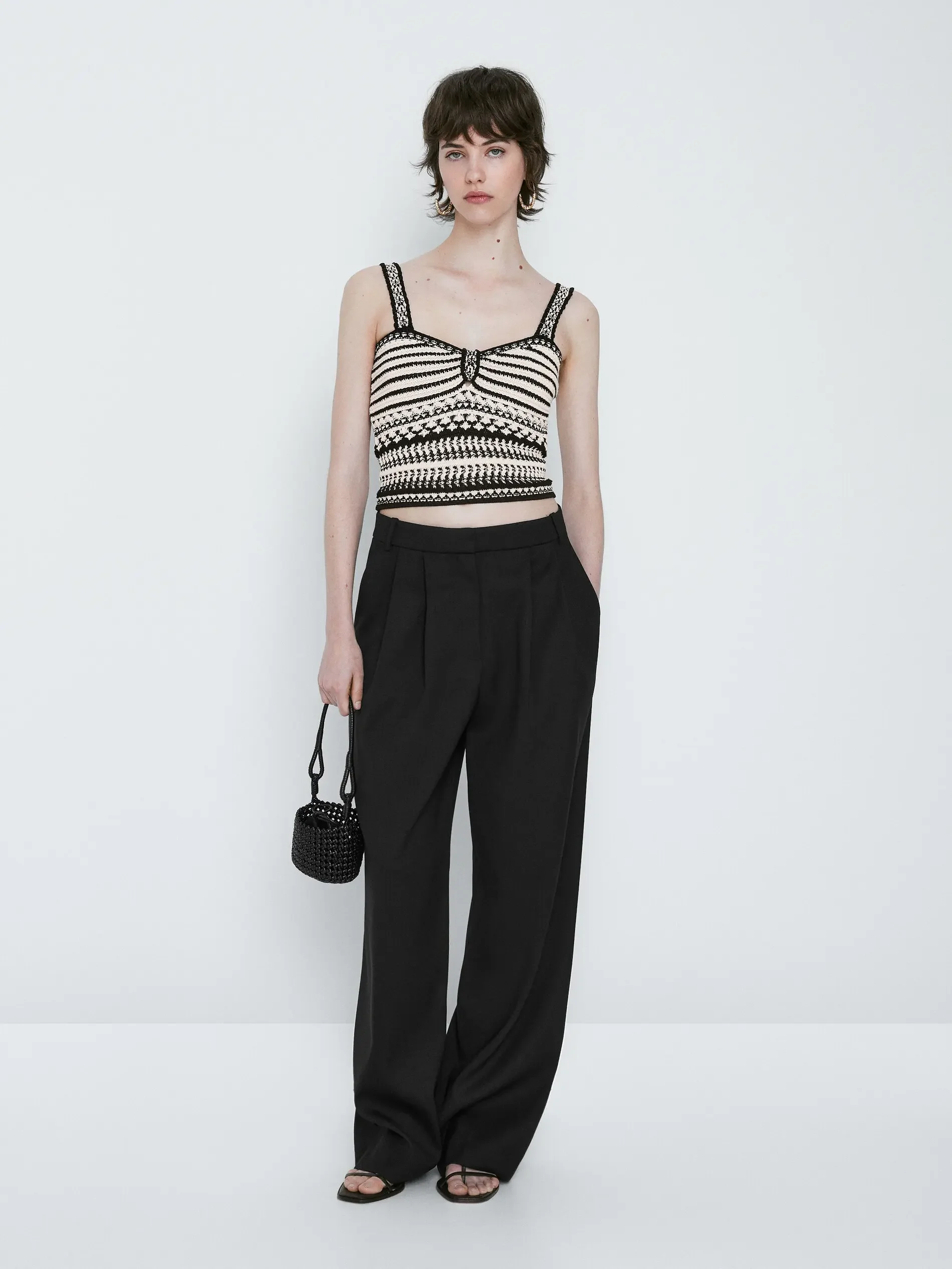 Ethereal MD 2026 YAZHIMEI spring new style of Women's casual chic jacquard Bohemian holiday chic slim knit halter top
Ethereal MD 2026 YAZHIMEI spring new style of Women's casual chic jacquard Bohemian holiday chic slim knit halter top