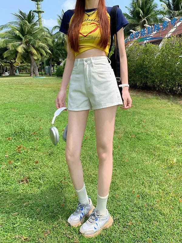 High Waist Ultra Short White Denim Jeans Women's Summer New Simple Slimming High Length A-Line Hot Pants Stone Washed Cotton ...
High Waist Ultra Short White Denim Jeans Women's Summer New Simple Slimming High Length A-Line Hot Pants Stone Washed Cotton ...