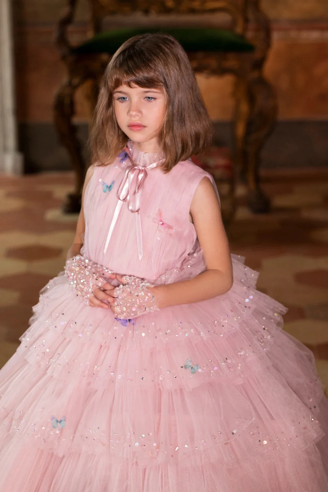 Pink Shiny Flower Girl Dresses High Collar Tiered Sequins Gorgeous Princess Birthday Party Formal Banquet Gown Customized
Pink Shiny Flower Girl Dresses High Collar Tiered Sequins Gorgeous Princess Birthday Party Formal Banquet Gown Customized