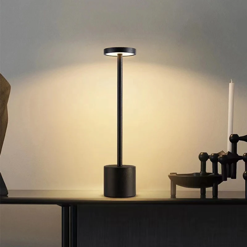 LED Desk Lamp Retro Bar Table Lamp Touch Dimmable 3 Color Rechargeable Dining Desktop Night Light for Vintage Bar Decoration
LED Desk Lamp Retro Bar Table Lamp Touch Dimmable 3 Color Rechargeable Dining Desktop Night Light for Vintage Bar Decoration