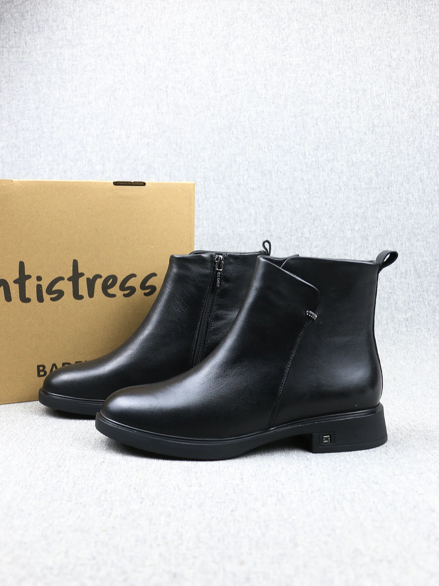 Soft Leather ort Faion Boots Women's Autumn Winter Thin Fce Lined Booties Comfortable round Toe Rubber Outsole
Soft Leather ort Faion Boots Women's Autumn Winter Thin Fce Lined Booties Comfortable round Toe Rubber Outsole